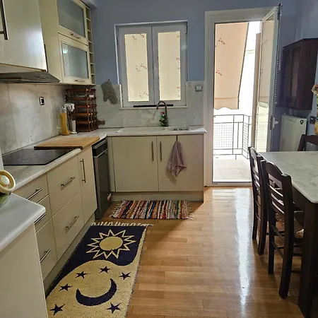 Apartment 3 Bedder In Ilisia, Megaro Mousikis